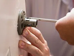 Security Locksmith Services Philadelphia, PA 215-583-2457 Security Locksmith Services Philadelphia, PA 215-583-2457 - 18-Emergency-Opening